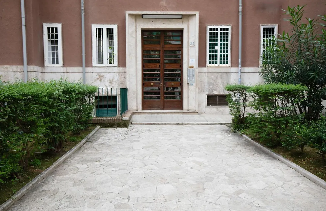 Civico Appia Apartment-1